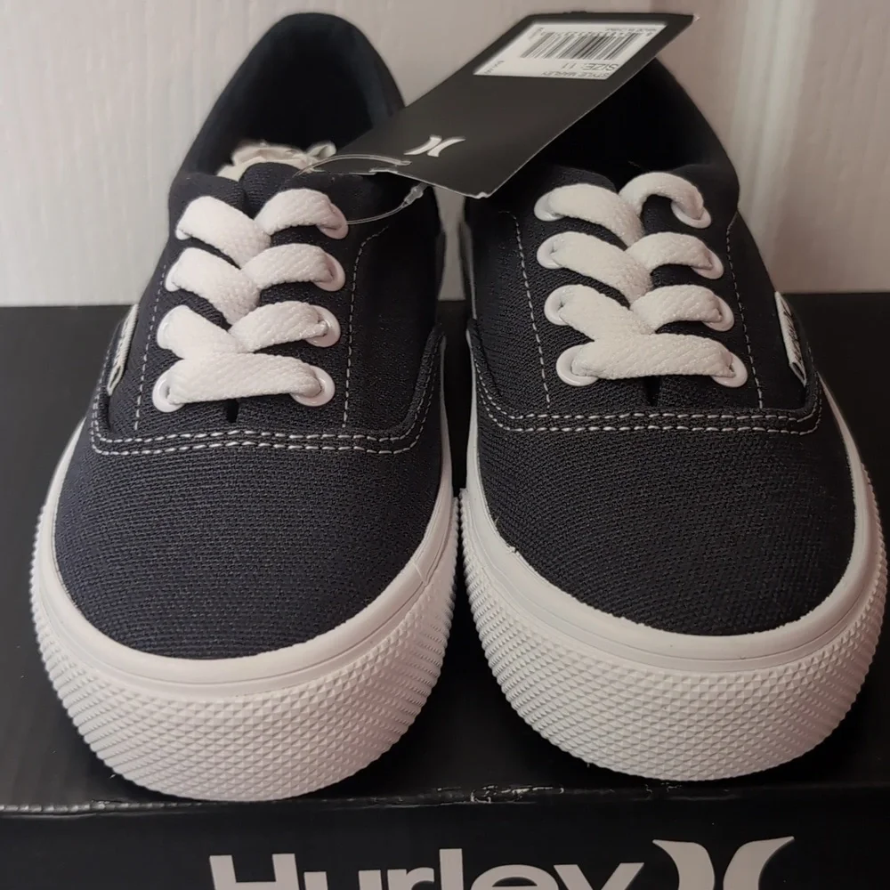Hurley Dark Gray Boys Canvas Sneakers. Youth Size 13. Brand New In Box